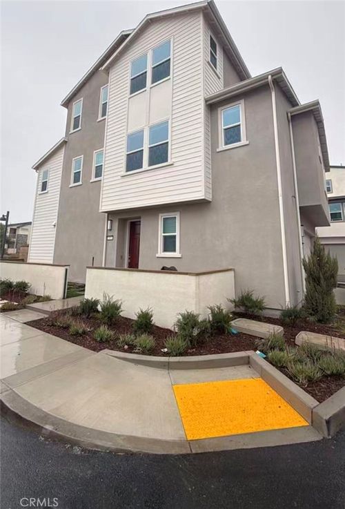 313 Proctor, Irvine, CA, 92618-5903 | Card Image