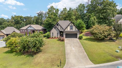565 Fultonbrook Dr, FULTONDALE, AL, 35068-1373 | Card Image