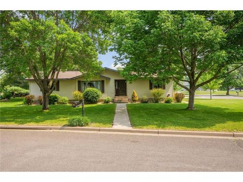 325 Carrie Cir, RICE LAKE, WI, 54868-3074 | Card Image