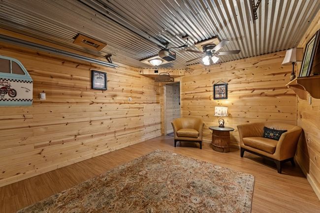 143 Kaely Dr, Home with 3 bedrooms, 3 bathrooms and null parking in Mineral Bluff GA | Image 78