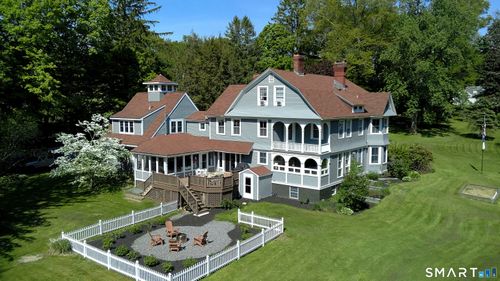 354 Pomfret St, Pomfret Center, CT, 06259-1512 | Card Image