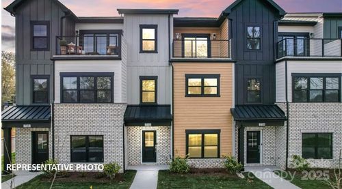 21-728 Falling Oak Aly, Huntersville, NC, 28078-9384 | Card Image