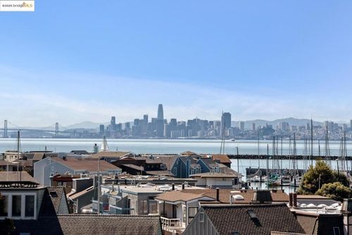 303-1300 Quarry Ct, Richmond, CA, 94801-4135 | Card Image