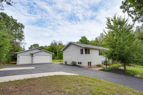 S1786 Lark Rd, Wisconsin Dells, WI, 53965-9628 | Card Image