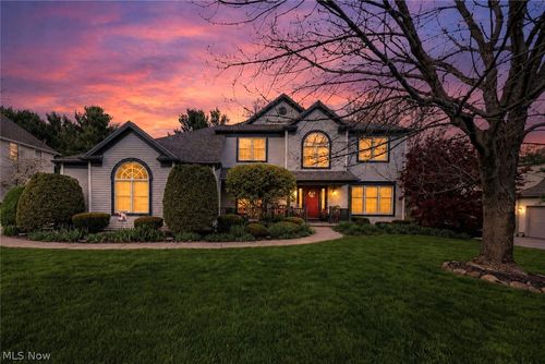 4343 Cobblestone Dr, Copley, OH, 44321-2930 | Card Image