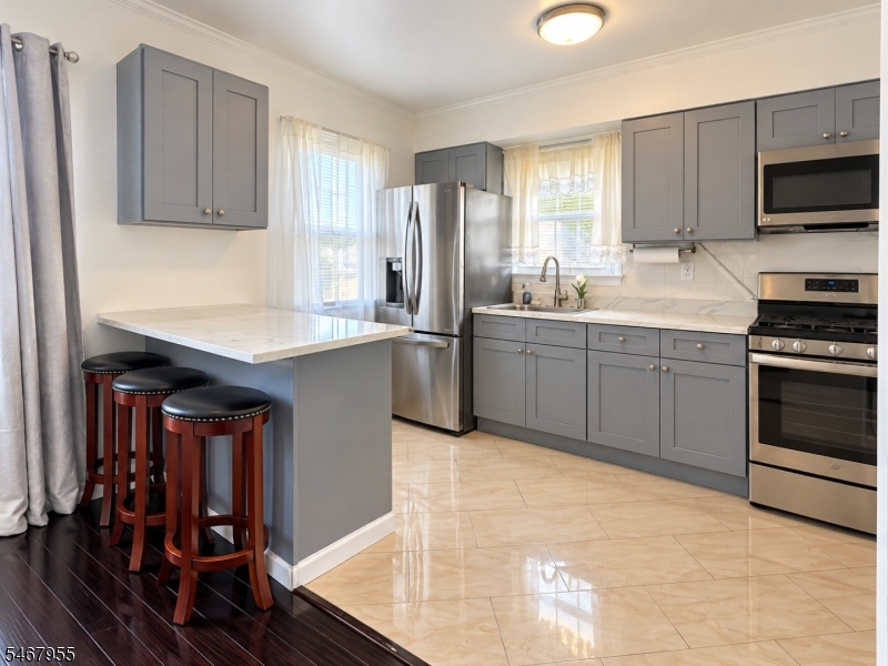 Residential Lease in Bridgewater Twp. 5
