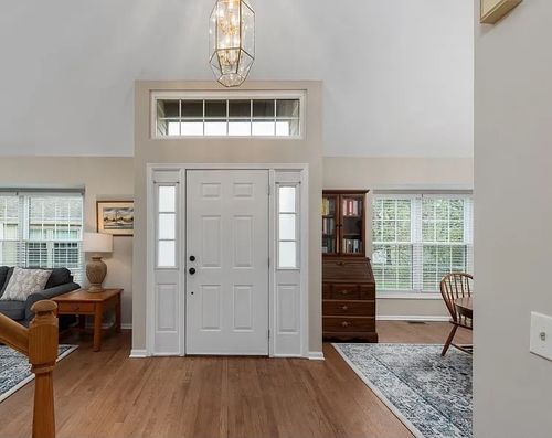 27W220 Chelsea Circle N, Winfield, IL, 60190 | Card Image