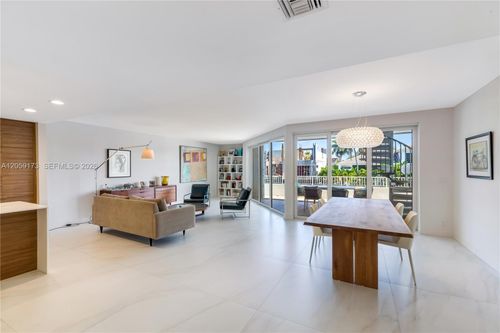 13-3100 Ne 47th Ct, Fort Lauderdale, FL, 33308-5362 | Card Image