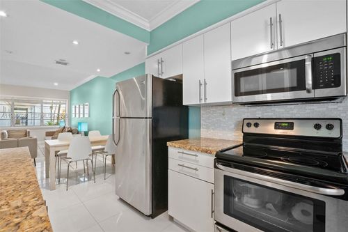n103-2200 S Ocean Dr, Hollywood, FL, 33019-2534 | Card Image