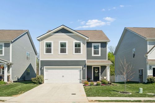2216 Robert Gwynne Dr, Smyrna, TN, 37167-9804 | Card Image
