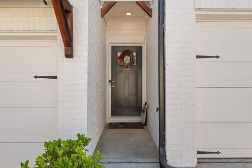 200-200 N Auburn Landing Pl, Auburn, GA, 30011-5212 | Card Image