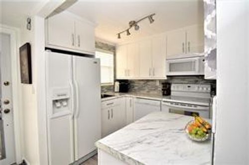 208-2801 N Pine Island Rd, Sunrise, FL, 33322-2350 | Card Image