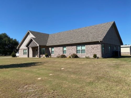 308 N Douglas St, Bogata, TX, 75417-2467 | Card Image