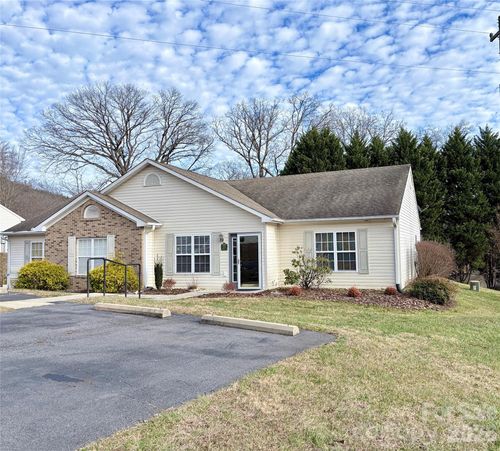 apt-a-102 Kerlee St, Black Mountain, NC, 28711-3671 | Card Image