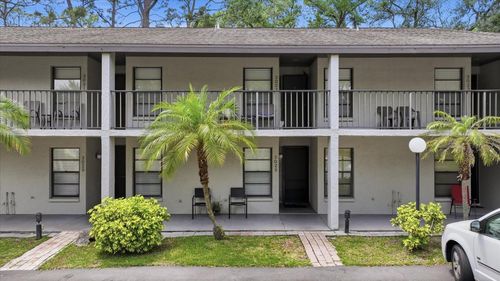 17-3025 Quail Holw, SARASOTA, FL, 34235-7105 | Card Image