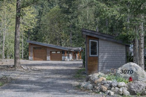 3070 Midnight Way, Brackendale, BC, V0N1H0 | Card Image