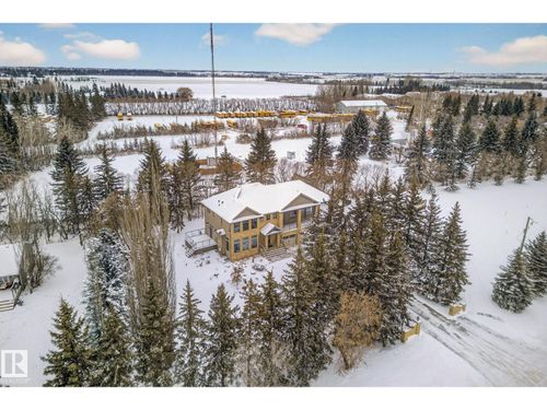26028 Meadowview Dr, Sturgeon County, AB, T8T0K8 | Card Image