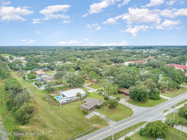 901 Emerson Dr Ne, House other with 3 bedrooms, 2 bathrooms and null parking in Palm Bay FL | Image 33