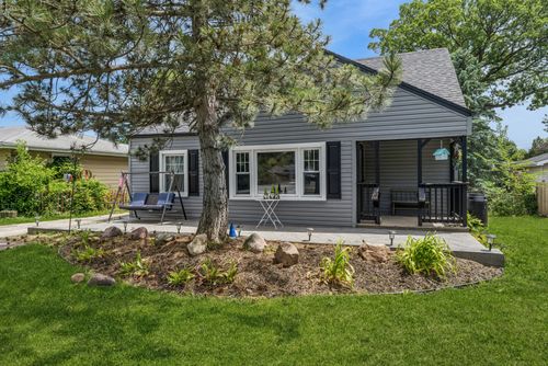 32959 N Sears Blvd, Grayslake, IL, 60030-2262 | Card Image
