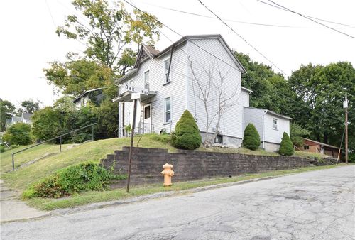 376 Ellsworth St, Sharon, PA, 16146-1348 | Card Image