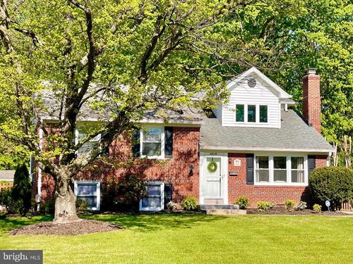 3816 Bevan Dr, FAIRFAX, VA, 22030-4802 | Card Image