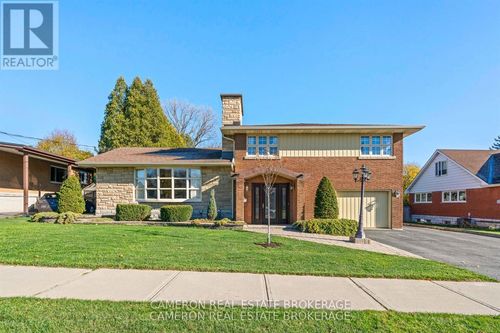 764 Guy St, Cornwall, ON, K6H4W3 | Card Image
