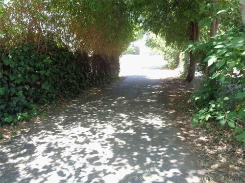 22665 Califa St, Woodland Hills, CA, 91367-4403 | Card Image