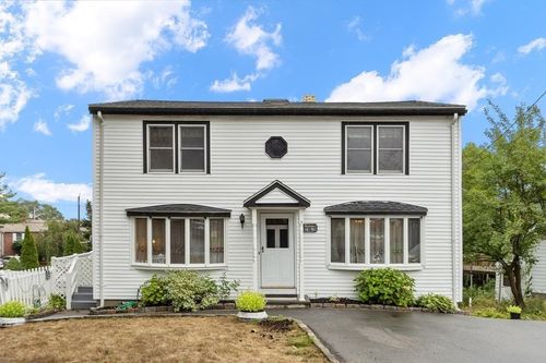 9 Summit Ave, Saugus, MA, 01906-3925 | Card Image