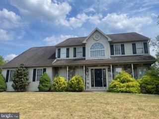 Highland Ct, Douglassville, PA 19518