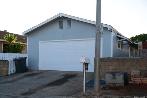 94-667 Maaniani Pl, Waipahu, HI, 96797-1250 | Card Image