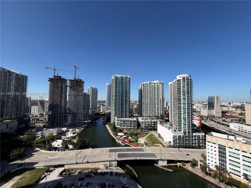 apt-3009-31 Se 5th St, Miami, FL, 33131-2525 | Card Image