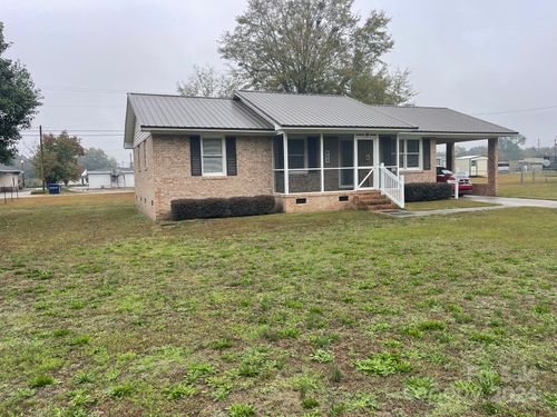108 Patsy Ln, Cheraw, SC, 29520-3012 | Card Image