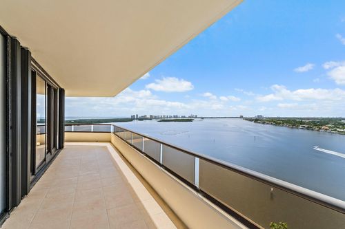 apt-1558-100 Lakeshore Dr, North Palm Beach, FL, 33408-3652 | Card Image