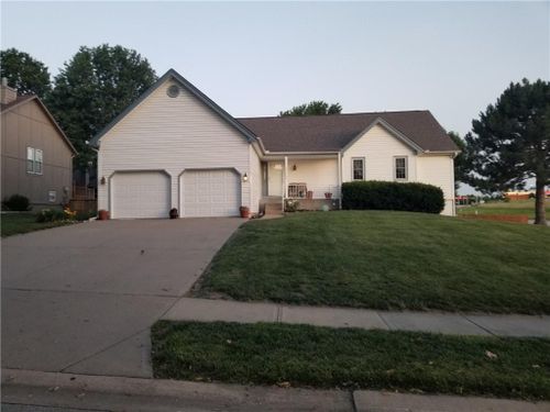 22609 W 53rd Terrace, Shawnee, KS, 66226 | Card Image