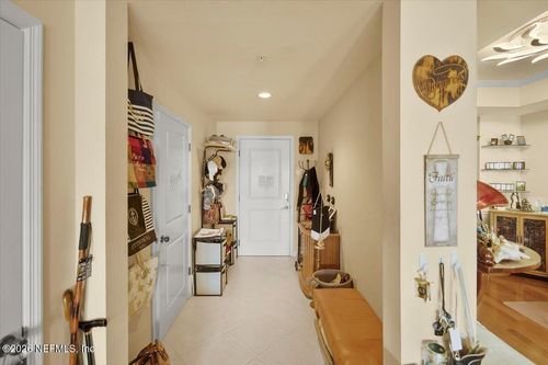206-400 W Bay St, Jacksonville, FL, 32202-4410 | Card Image