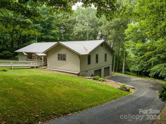 134 Wolfs Head Ct, House other with 4 bedrooms, 4 bathrooms and null parking in Mars Hill NC | Image 34