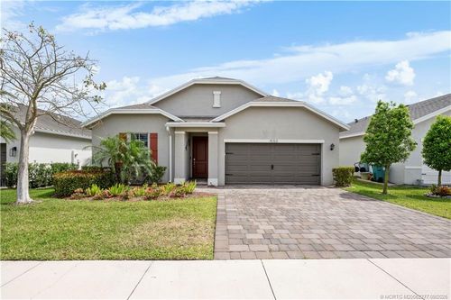 1550 Skyhigh Ter, Jensen Beach, FL, 34957-5747 | Card Image