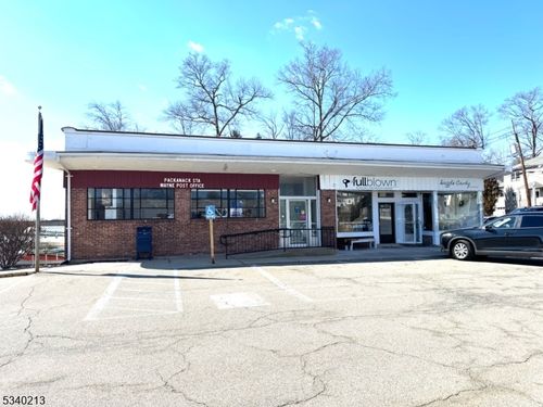 40 Lake Dr E, Wayne, NJ, 07470-4325 | Card Image