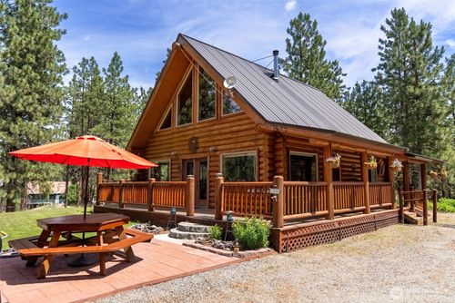 21 Oakes Dr, Tonasket, WA, 98855-9434 | Card Image