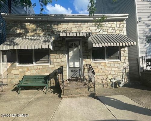 926 Ohio Ave, Ewing, NJ, 08638-3928 | Card Image