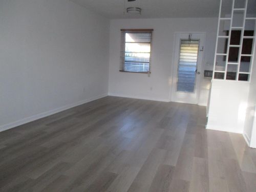 9-2640 Pierce Street, Hollywood, FL, 33020 | Card Image