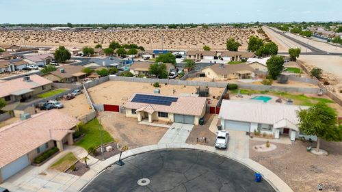 6111 E 40th Pl, Yuma, AZ, 85365-2718 | Card Image