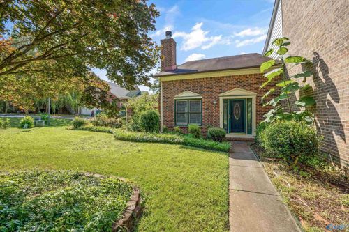 122 W Lake Cir, Madison, AL, 35758-7918 | Card Image