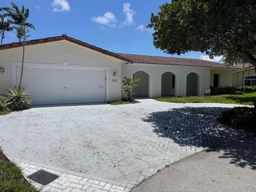 2800 Ne 57th Ct, Fort Lauderdale, FL, 33308-2726 | Card Image