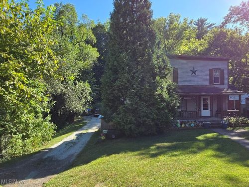 958 Central Ave, Bellaire, OH, 43906-1620 | Card Image