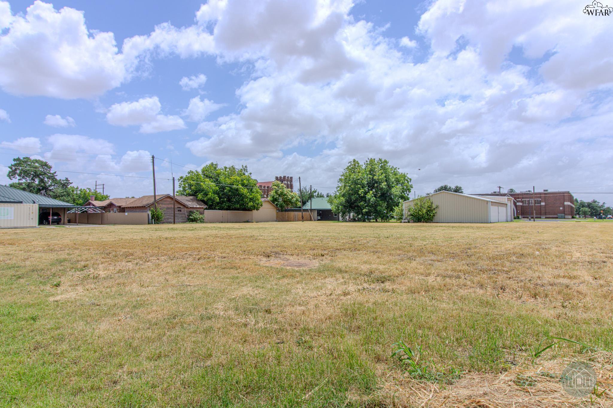 Land in Vernon 3