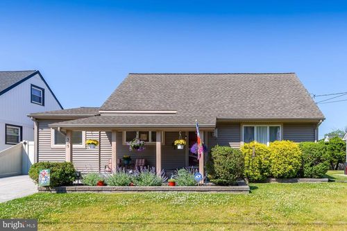 515 Griscom Dr, DEPTFORD, NJ, 08096-2811 | Card Image