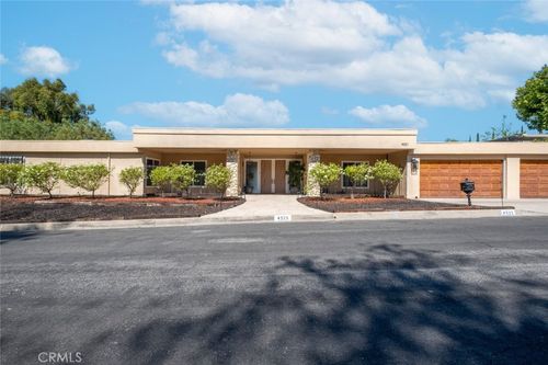 4321 Clear Valley Dr, Encino, CA, 91436-3353 | Card Image