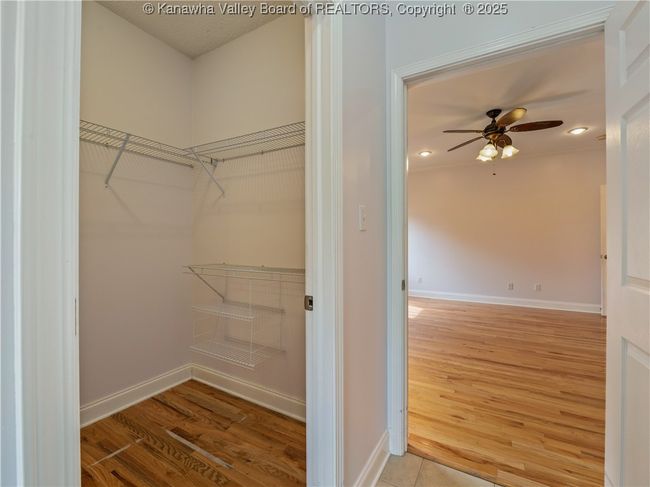 75 Poinsetta Dr, House other with 6 bedrooms, 6 bathrooms and null parking in Scott Depot WV | Image 17