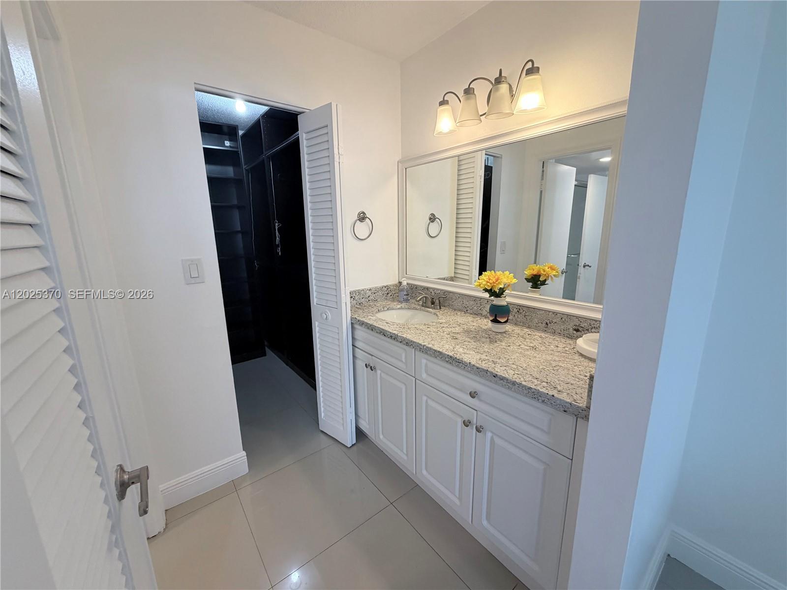 Residential Lease in Hallandale Beach 2